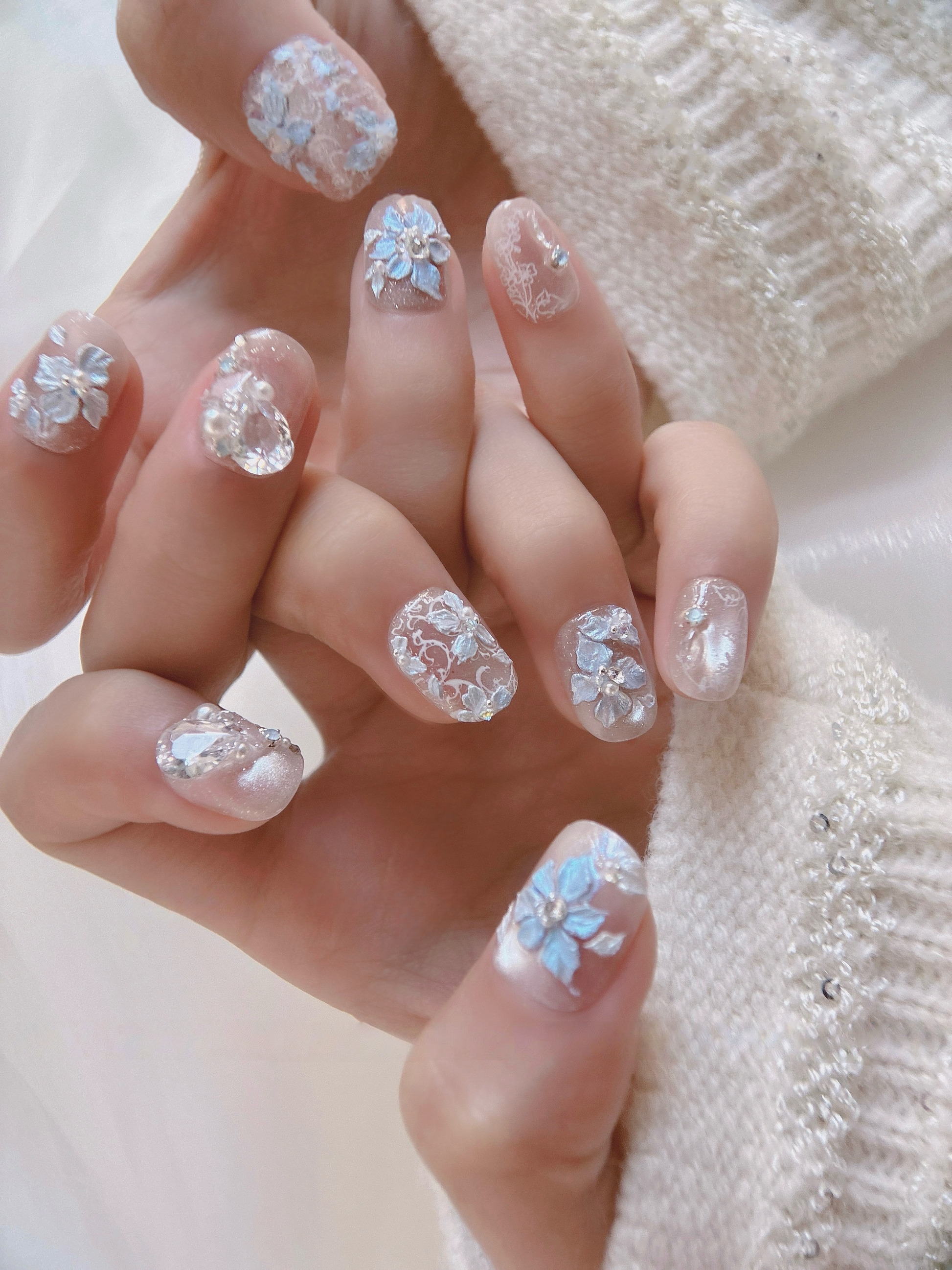 Woodland Garden — Bluebells & Wild Daisies | Handmade Press-On Nails image 2